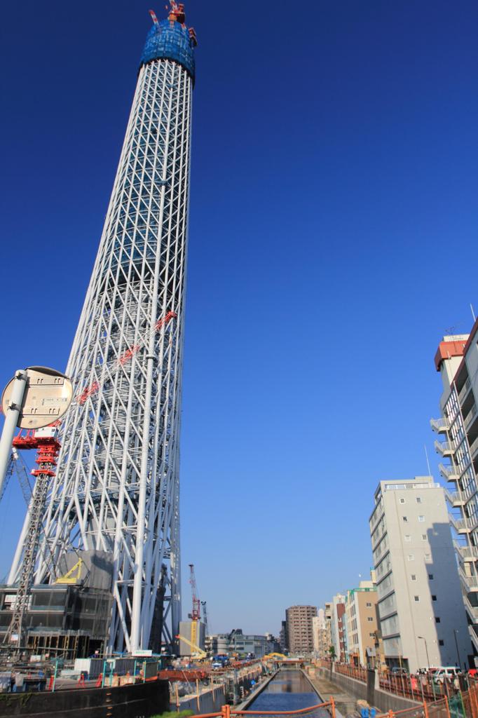 建設途中