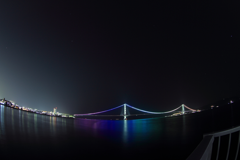 虹色の海