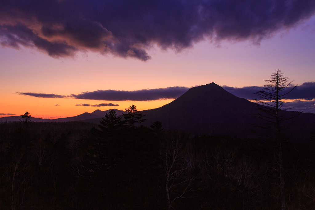 雄阿寒岳