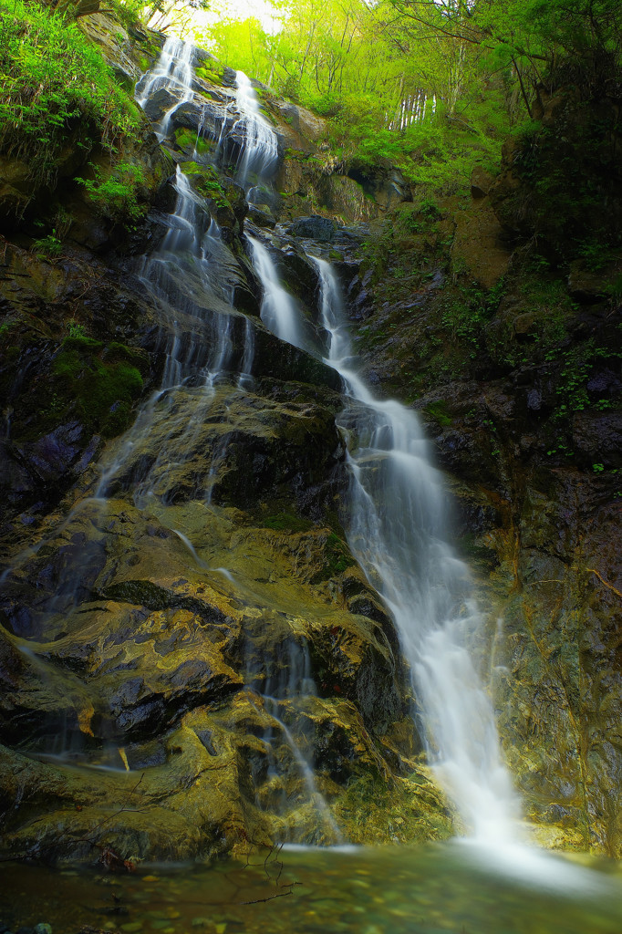 白石の滝