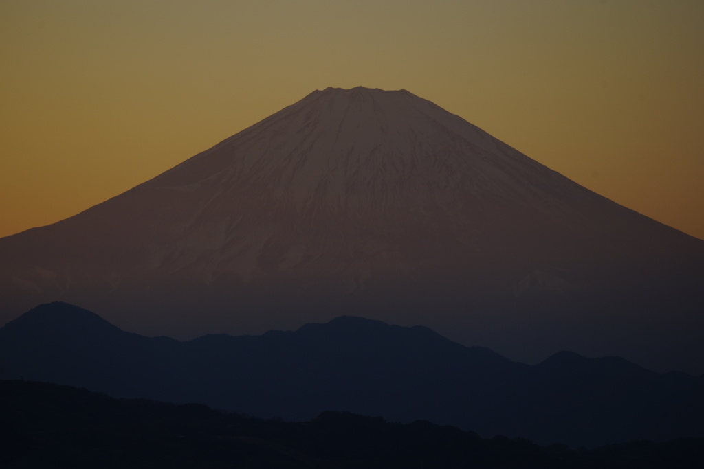 夕暮れの富士山