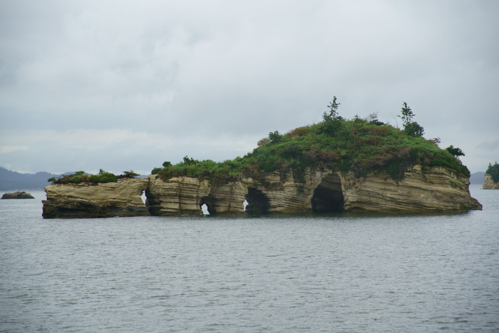 松島島巡り　鐘島