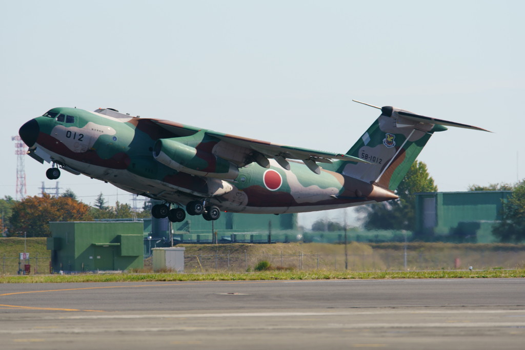 入間基地C-1離陸