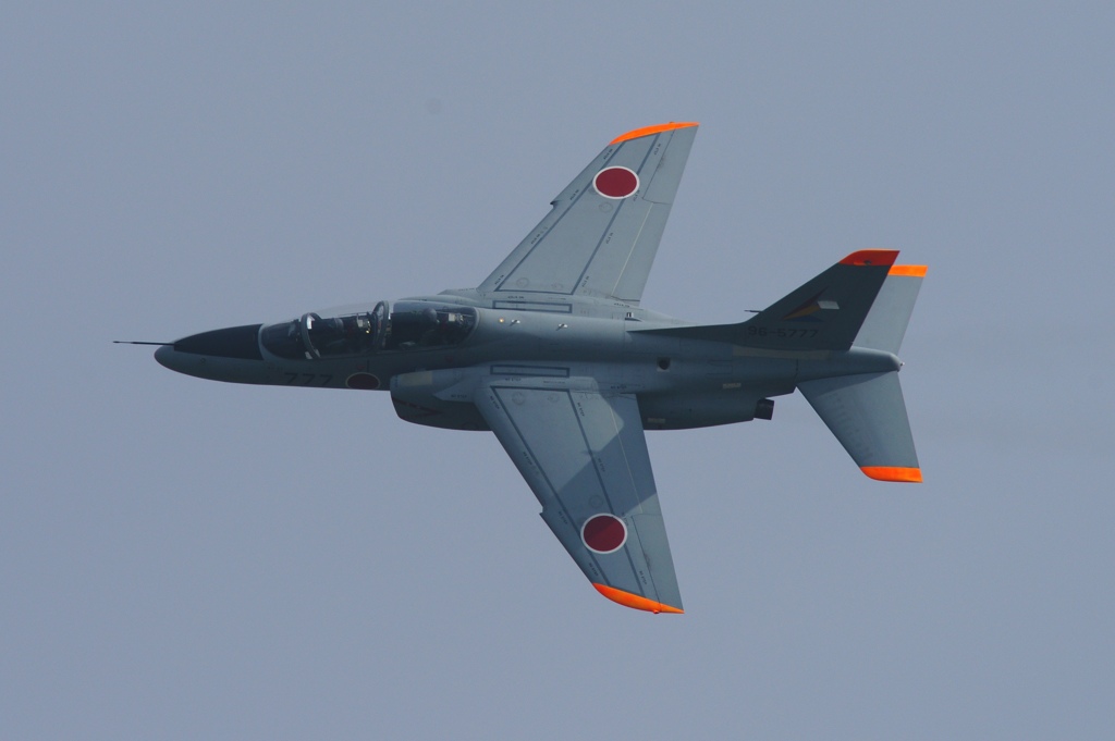 T-4機動飛行