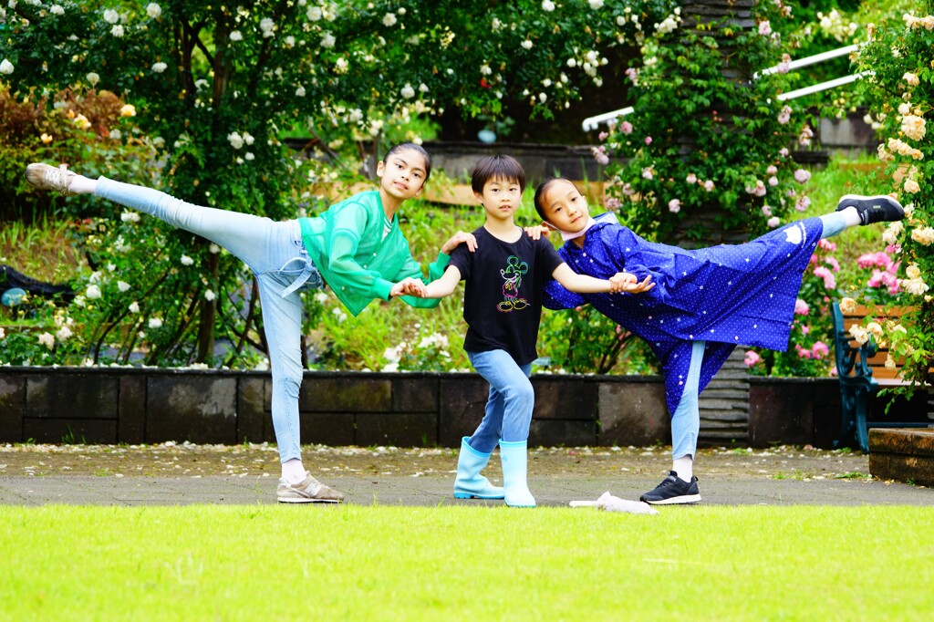 Dancing Children　⑤