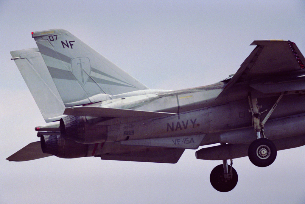 tomcat(NF-107)