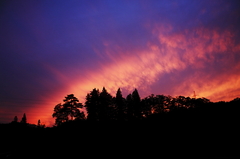 赤く染まる雲