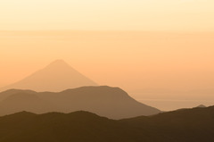 朝焼けのさつま富士