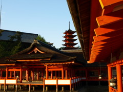 厳島神社色