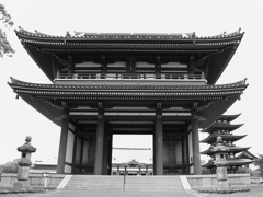 覚王山日泰寺　山門
