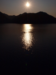 相模湖の夕日