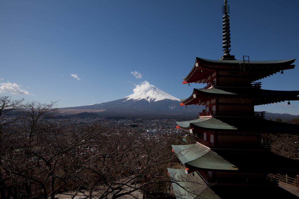 富士吉田を望む