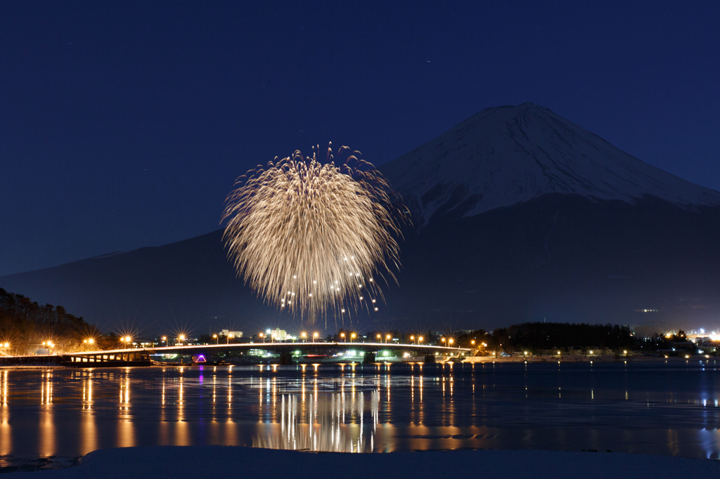 河口湖　冬花火その２