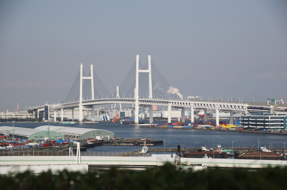 港が見える丘公園より