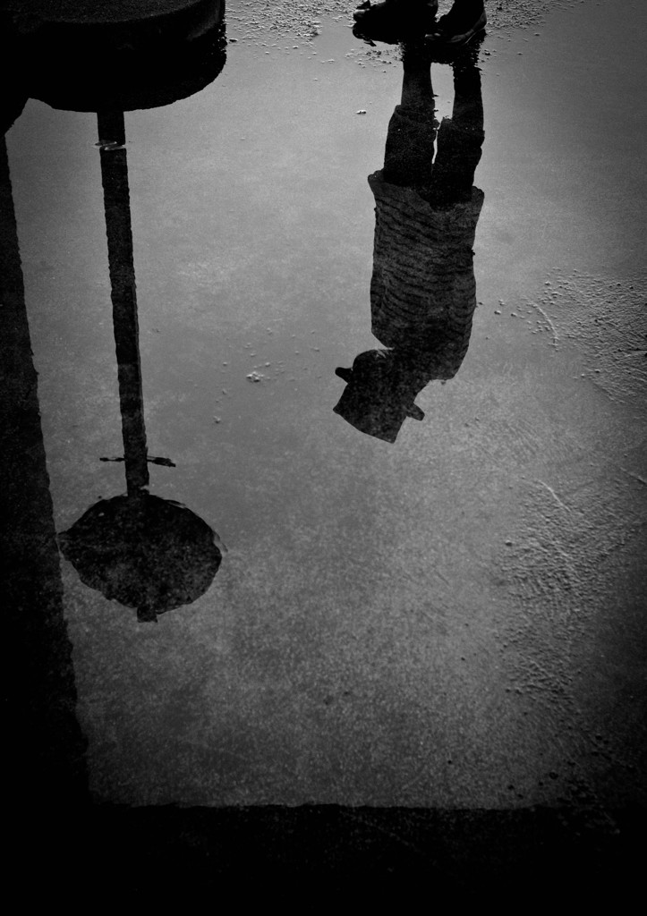 VIA　BUS　STOP