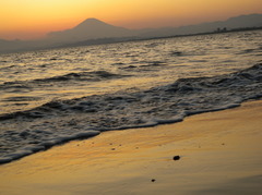 波　ときどき　富士山