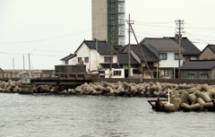 切断された町
