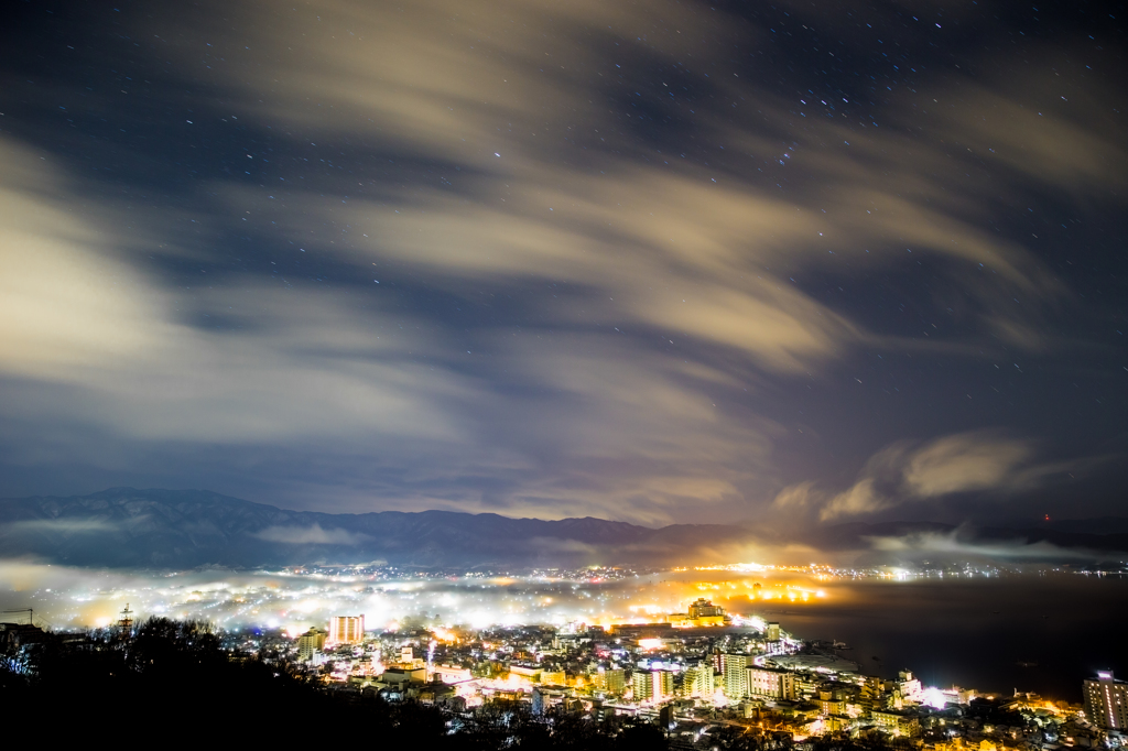 夜霧とオリオン