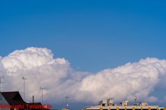 夏のような空