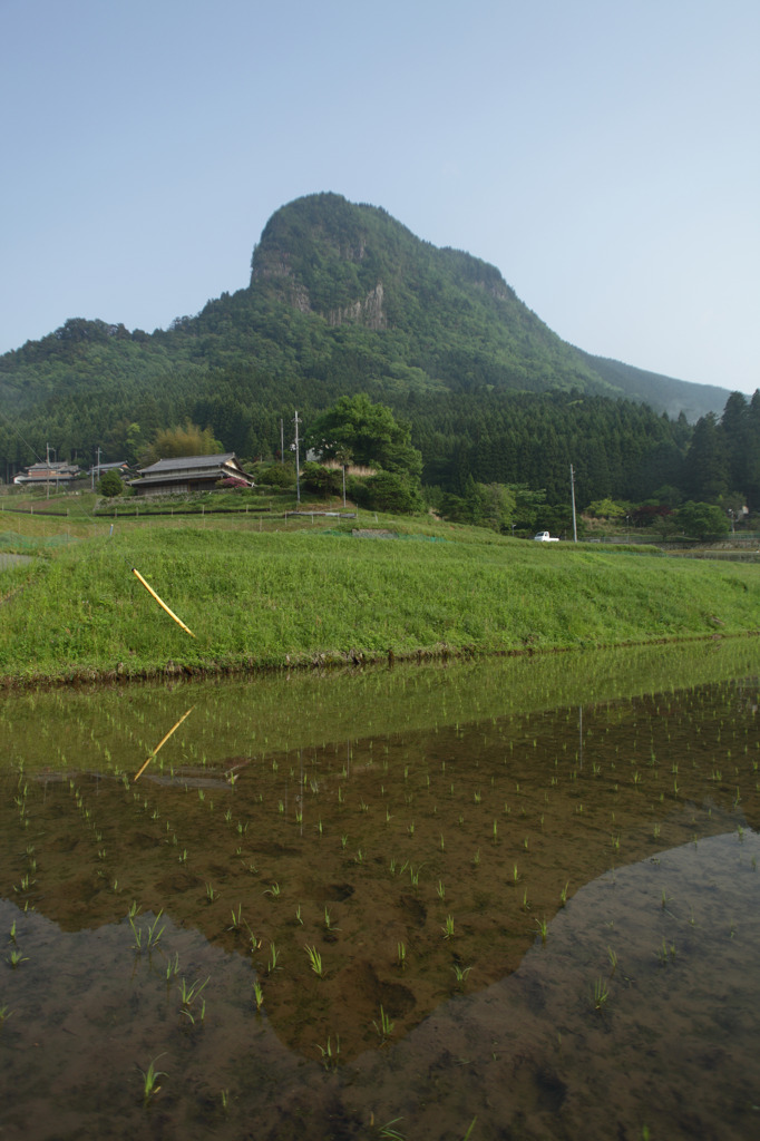 兜岩