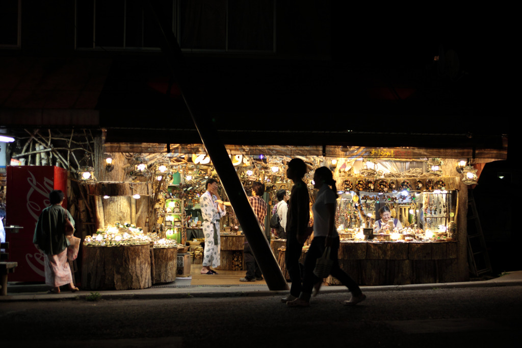 阿寒湖畔の民芸品店