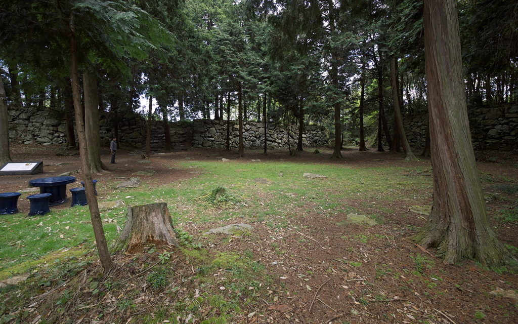 安土城本丸跡