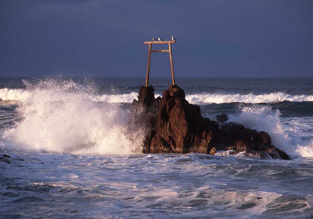 山陰の海