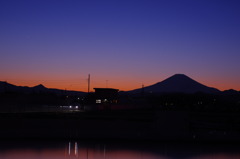 富士山と夕暮れ2