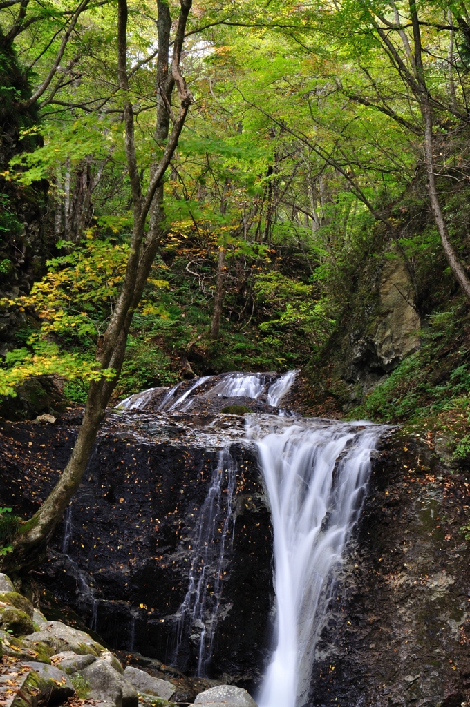 101021ぬさかけの滝 (1)