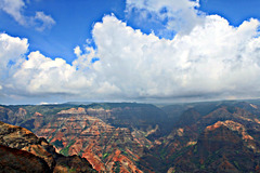 ワイメア渓谷と空