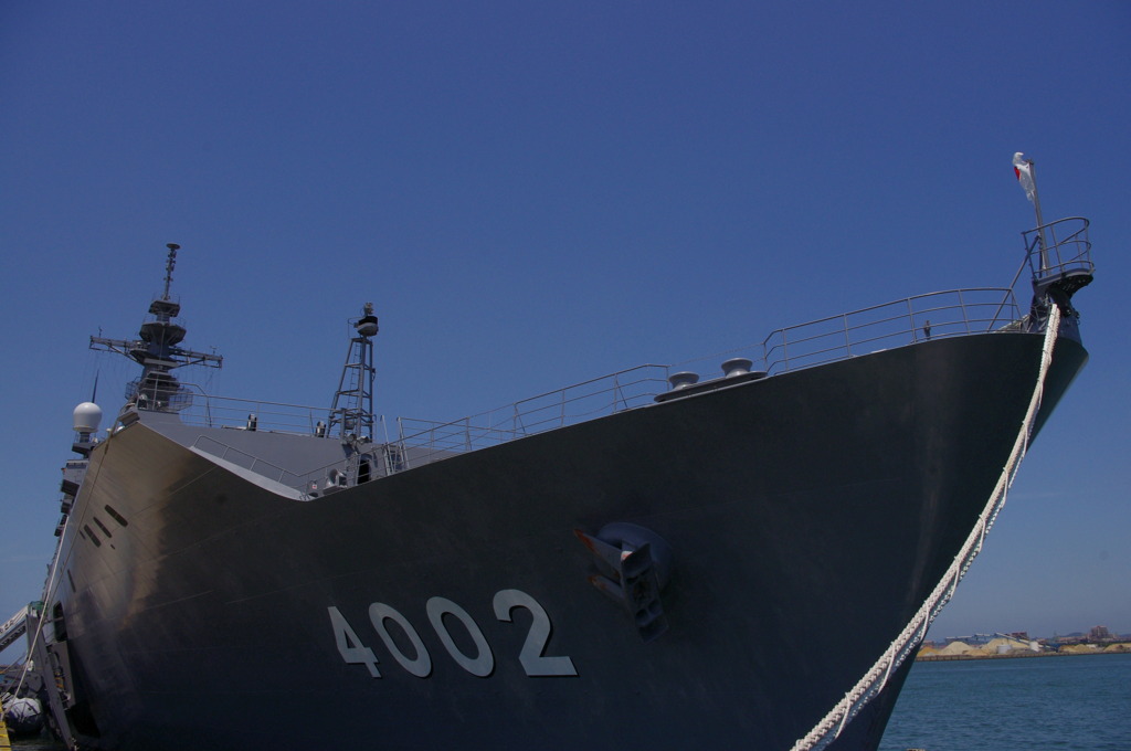 輸送艦 しもきた