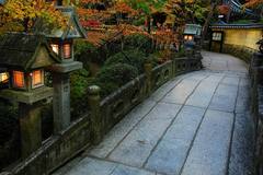 信貴山 にて