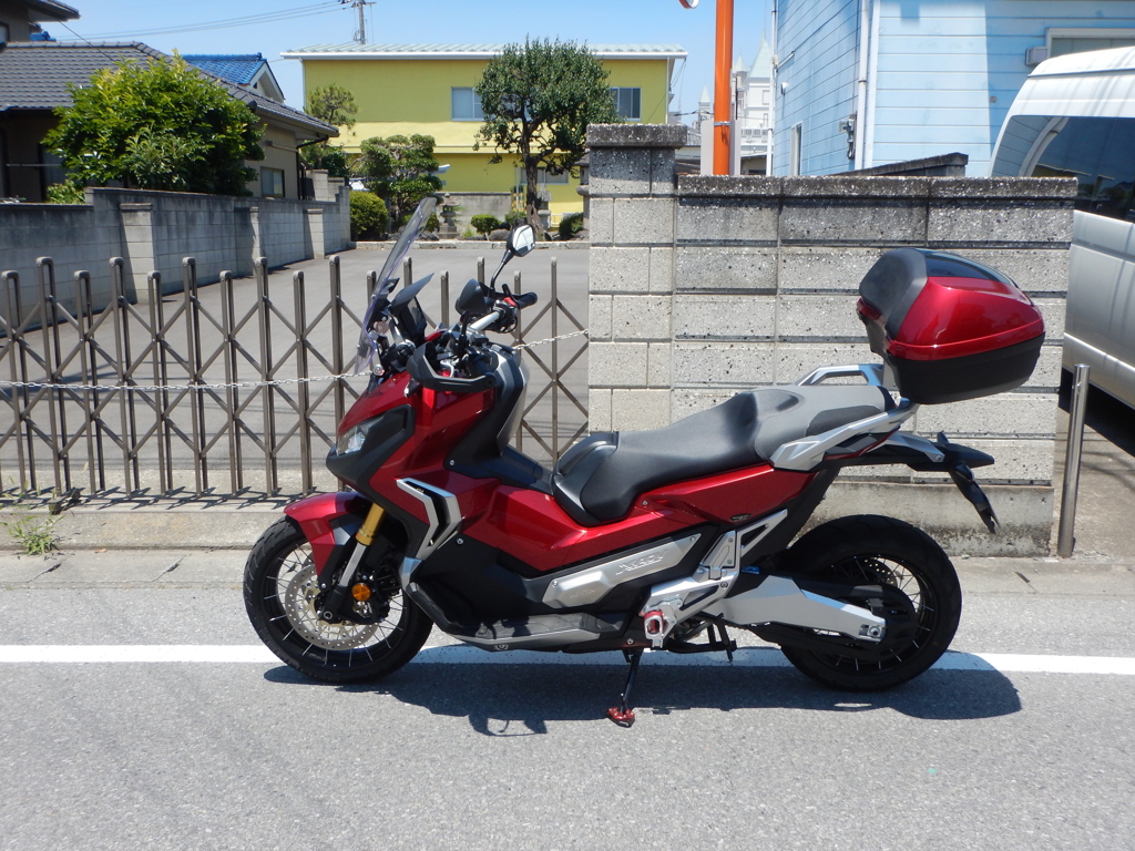 X-ADV