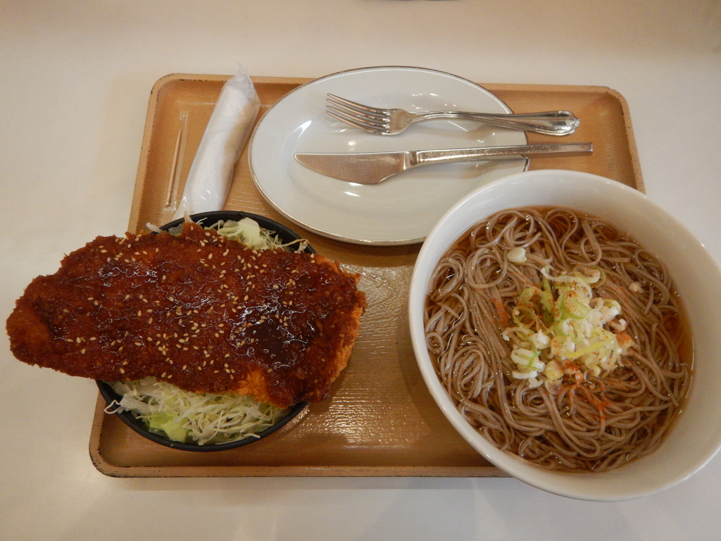 ミニわらじソースカツ丼