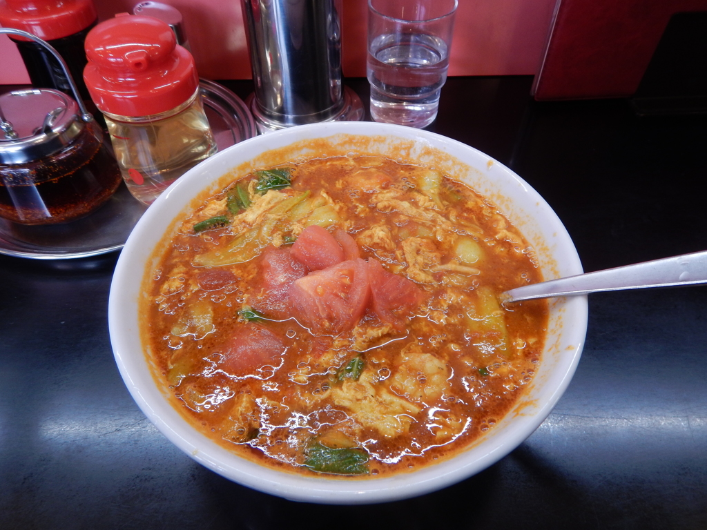 「馬鹿旨」のカレートマトラーメン