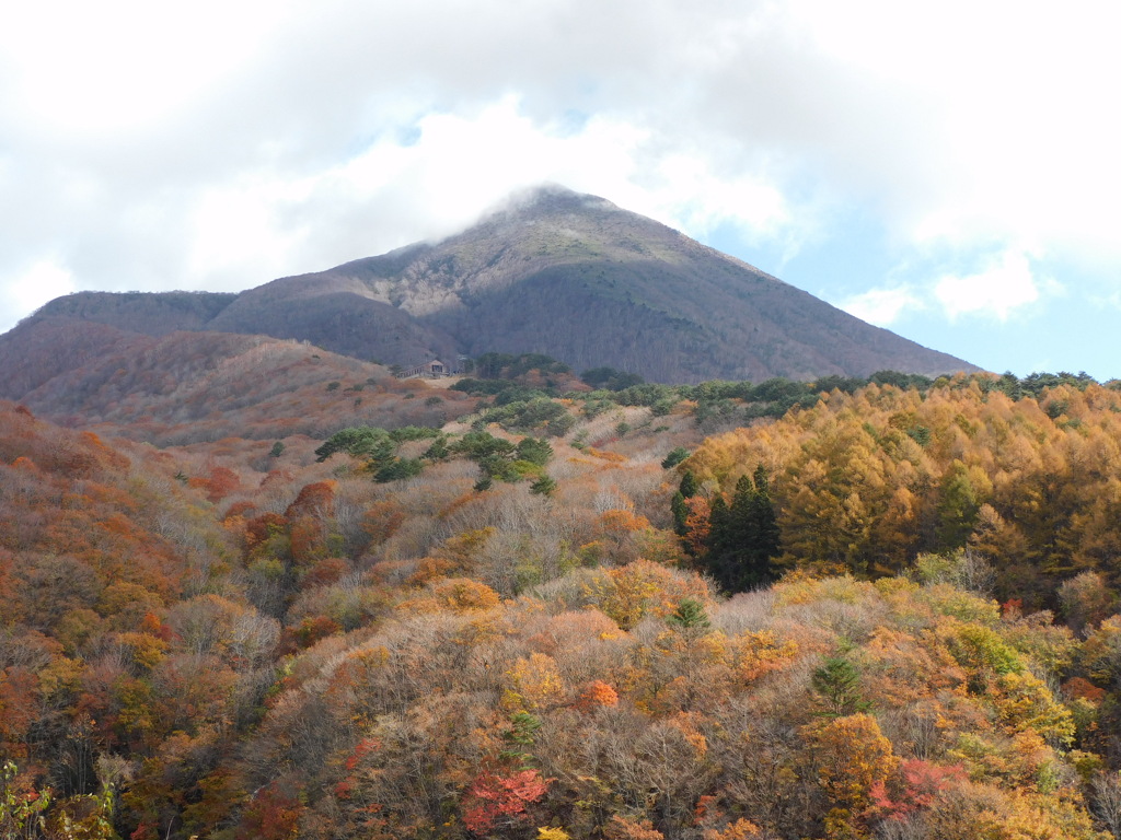 秋の会津磐梯山
