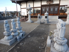 本庄市　勝輪寺３
