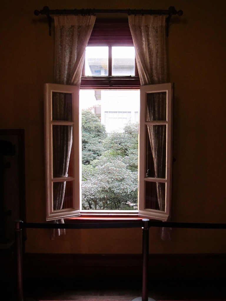 窓