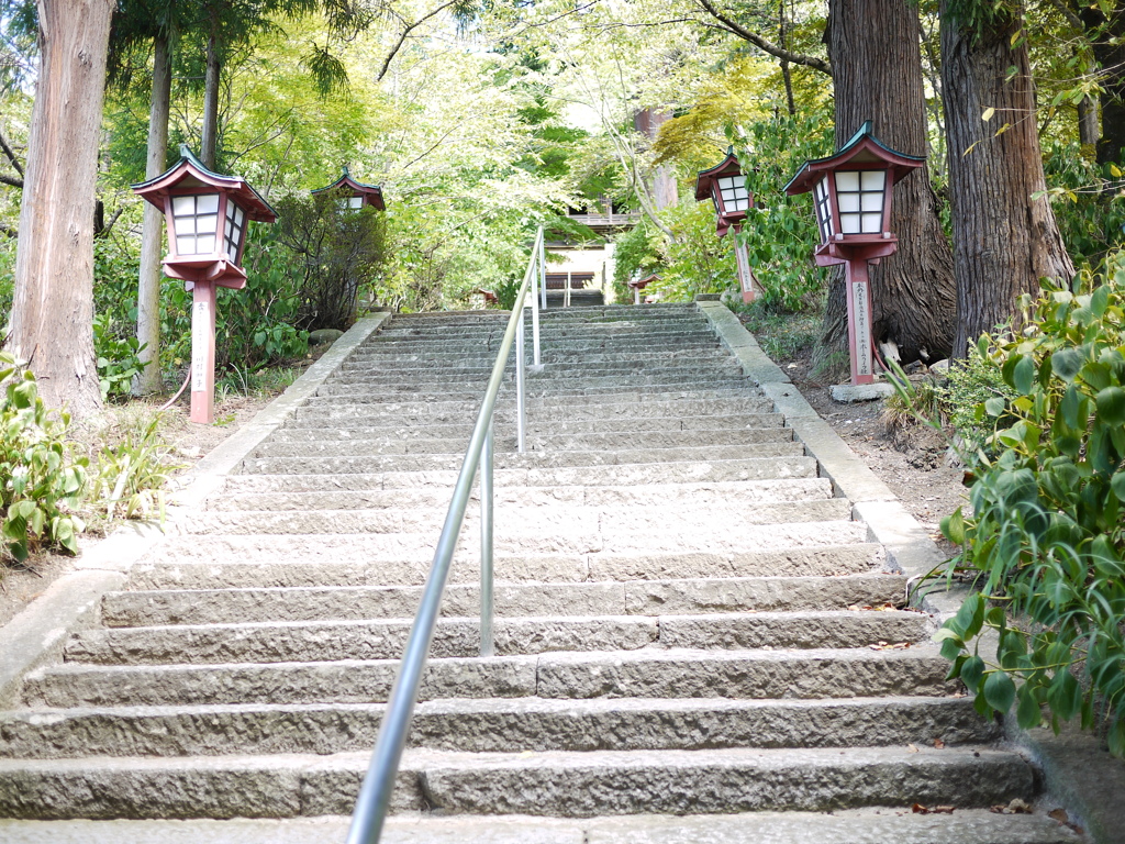 お寺の階段