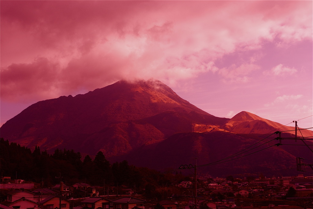 由布山