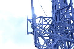 鶴見岳電波塔