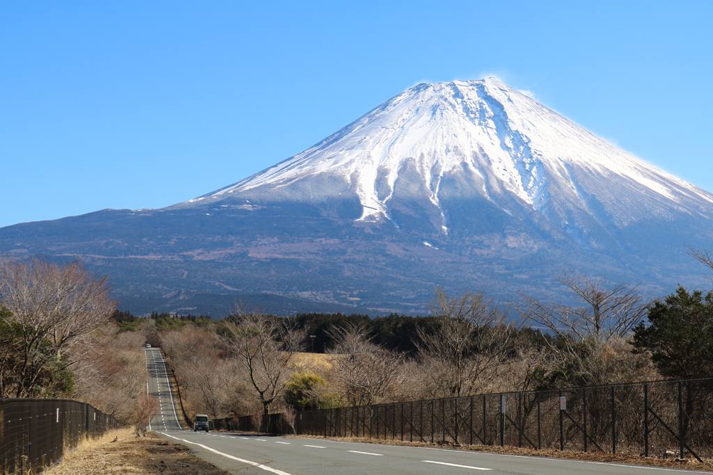 朝霧高原からの富士山　今日の富士山②