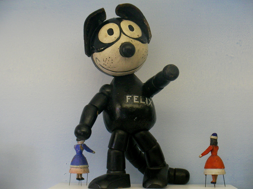 「FELIX」