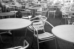 「chairs」 (film)