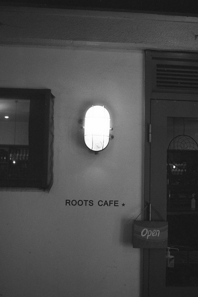 「roots cafe」 (film)