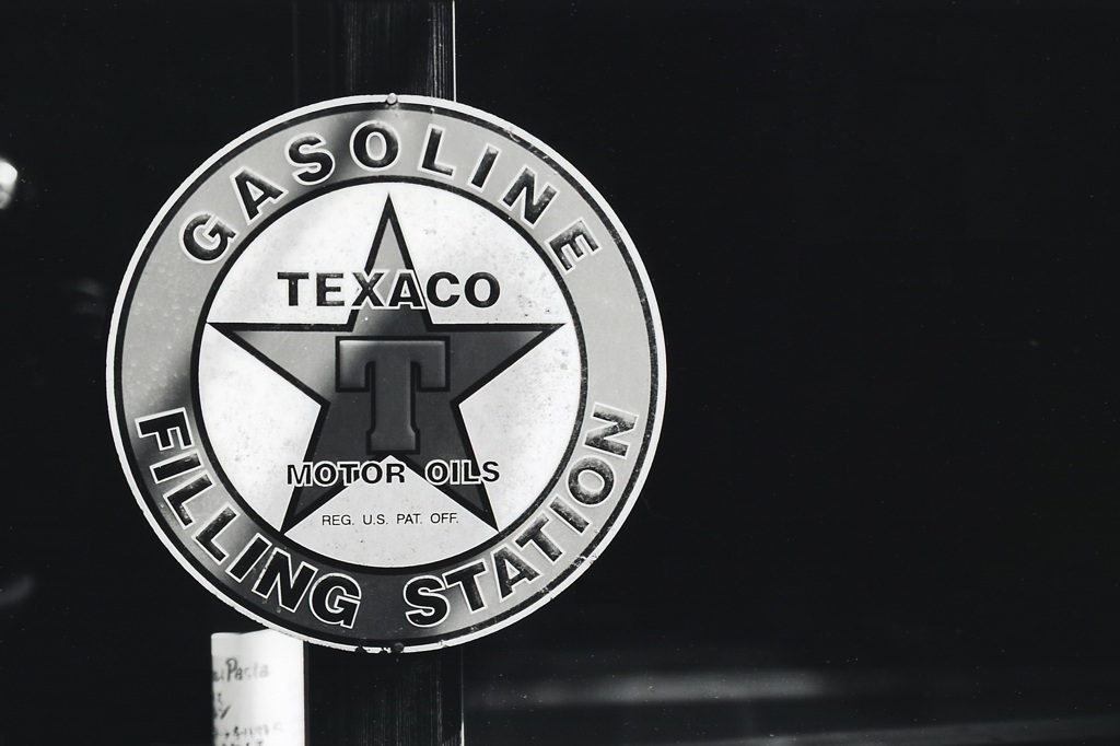 「GASOLINE」 (film:HR20)