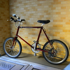 「Bicycle 04: ミニベロのメンテ」