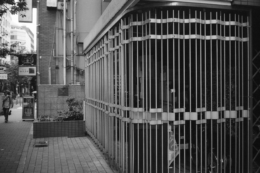 「closed」 (film)