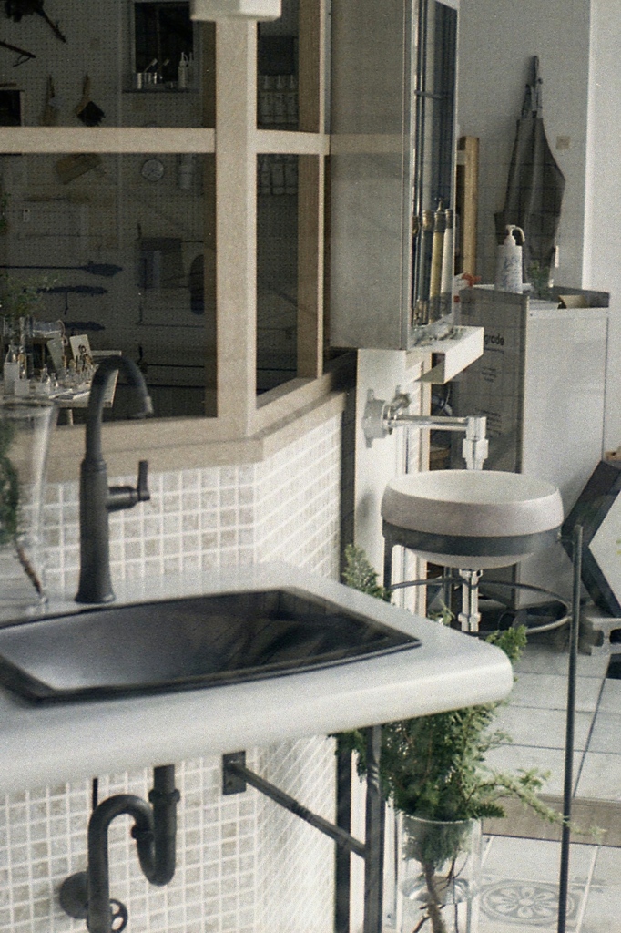 「sinks」 (film)