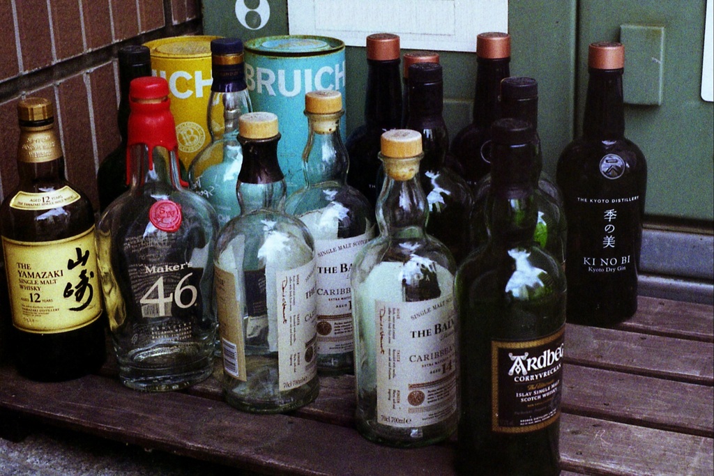 「Bottles」 (film)